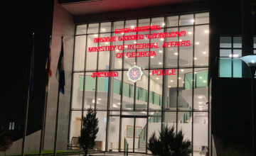 წალენჯიხაში პოლიციელმა მამაკაცი დაჭრა