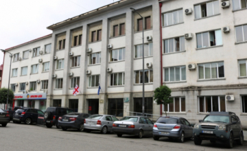 ზუგდიდის მერიამ მშენებელ კომპანიებს ხარვეზების აღმოსაფხვრელად ვადა განუსაზღვრა 