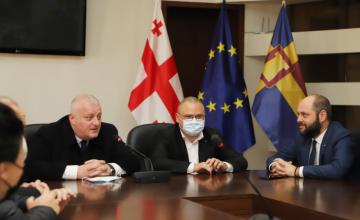 მამუკა წოწერია თანამშრომლებს გუბერნატორმა წარუდგინა