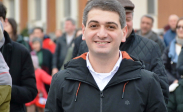 დავით შამათავა ზუგდიდის მოსწავლე-ახალგაზრდობის განვითარების სასახლის დირექტორად დაინიშნა