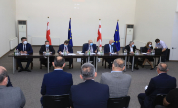 ზუგდიდში პროგრამის "განახლებული რეგიონები" ფარგლებში კომისიის სხდომა გაიმართა