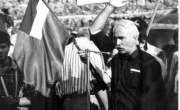 26 მაისი მერაბ კოსტავას დაბადების დღეა
