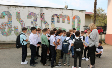 ზუგდიდის სკოლებში პირველკლასელთათვის 1653 ადგილია 