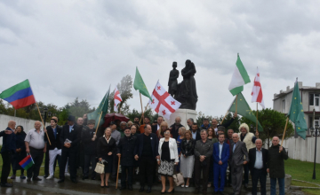 ანაკლიაში კავკასიური პოეზიის ფესტივალი ტარდება (ვიდეო)
