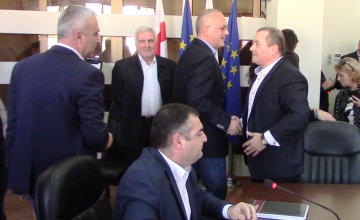 ზუგდიდის მუნიციპალიტეტის საკრებულოს თავმჯდომარე მაიზერ ნანავა გახდა (ვიდეო)