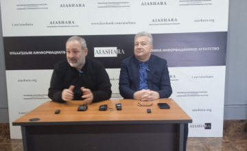 ეს ყველაფერი „ბჟანიას სიების მიხედვით“ კეთდება, - აფხაზი ოპოზიციონერები რუსეთის მოქალაქეობის ჩამორთმევაზე