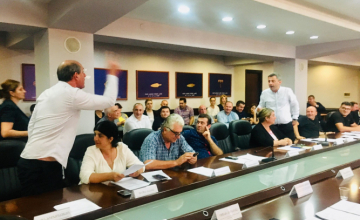 ზუგდიდის საკრებულომ მერიის ახალი სტრუქტურა ხმაურის ფონზე დაამტკიცა (ვიდეო)