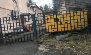 დეპუტატი ყოფილი კინოთეატრის გვერდით არსებული მიწის საკითხის შესწავლას ითხოვს