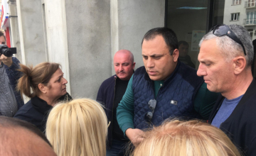 ბიზნესმენი მაიზერ ნანავასთან შეხვედრას ითხოვს