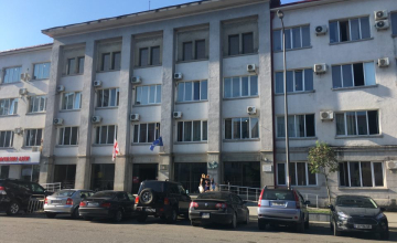 ზუგდიდის მერიასა და ააიპ-ებში 190 შტატგარეშე თანამშრომელია