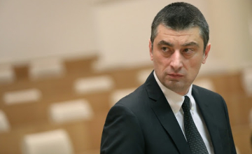 ვერ წარმომიდგენია, ეს ადამიანები იმ შენობაში სამუშაოდ ხვალ როგორ უნდა მივიდნენ - პრემიერი ჩხოროწყუს მერიის დასუფთავებაზე