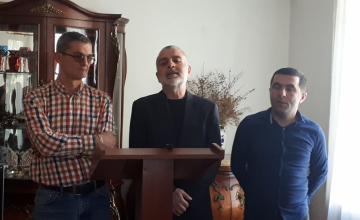 ფოსტის გენერალურ დირექტორს ზუგდიდის ფილიალის თანამშრომლები დისკრედიტაციაში ადანაშაულებენ (ვიდეო)
