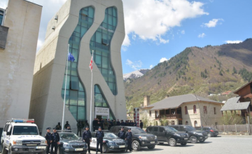 მესტიაში 13 წლის მოზარდს მეორე დღეა ეძებენ 