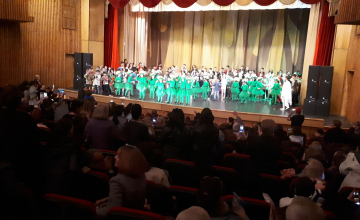 ზუგდიდში ქართულ-ფრანგული სკოლის 15 წლის იუბილე აღნიშნეს (ვიდეო)