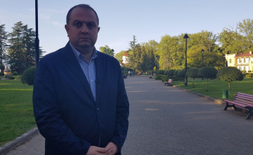 ირაკლი ჩიქოვანი: ‘ნაციონალურ მოძრაობას” ზუგდიდის შეურაცხყოფა არ გაუვა ®