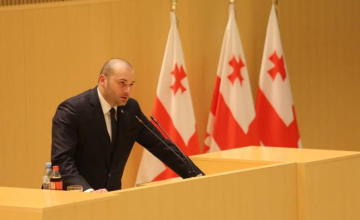 პრემიერი ანაკლიის პორტზე: ყველას ურჩევნია ფოკუსირება გააკეთოს რეალური საქმის გაკეთებაზე