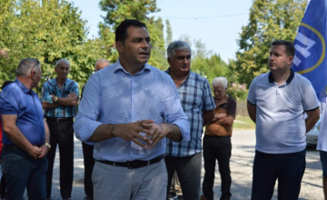  ალექსანდრე მოწერელია აბაშაში აფხაზეთიდან დევნილ და  ადგილობრივ მოსახლეობას შეხვდა 