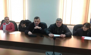ოპოზიციონერი დეპუტატი საბანკო რეგულაციებზე პარლამენტისთვის მიმართვის შემუშავებას ითხოვს