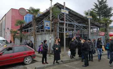 აქციის მონაწილე მიკროავტობუსების მძღოლები დროებით დაიშალნენ (ვიდეო)