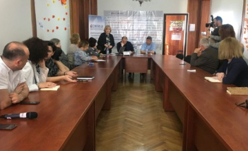 რა ბედი ელის „რუხი მოლს“ ? - საზოგადოებრივი ორგანიზაციის წარმომადგენლის კითხვა გეგა შენგელიას