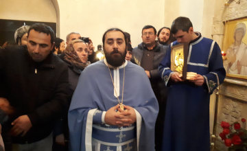 ყულიშკარის წმინდა გიორგის ტაძარში მამა სერაფიმემ იგალობა (ვიდეო)