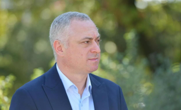 სოხუმში „პრეზიდენტობის“ ერთ-ერთ კანდიდატად ბადრა გუნბა დაასახელეს