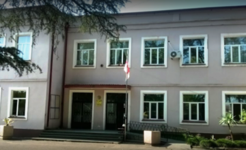 კორონავირუსის გამო ზუგდიდის პირველ სკოლაში ორი კლასი დაიხურა