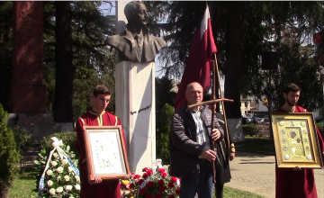ზუგდიდში ზვიად გამსახურდიას 78 წლის იუბილე აღნიშნეს (ვიდეო)