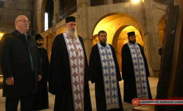 თავდაცვის მინისტრმა ზუგდიდის მშენებარე ტაძარს ხატი შესწირა