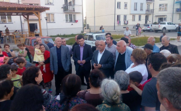 თაბუკაშვილის ქუჩაზე მცხოვრებ დევნილებს ახალი ჭაბურღილი ექნებათ